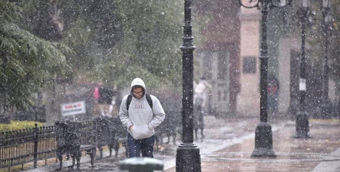 LUEGO DEL CALOR, CAERÁ NIEVE EN COAHUILA… FRENTE FRÍO 33 TRAERÁ TEMPERATURAS CONGELANTES Y LLUVIAS AISLADA