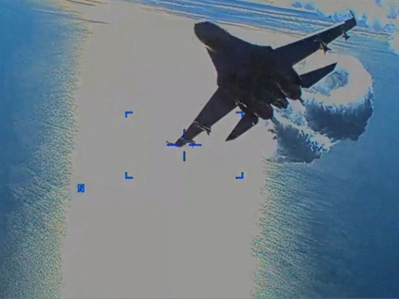 EU PUBLICA VIDEO DEL DERRIBO DE SU DRON EN EL MAR NEGRO POR AVIÓN DE CAZA RUSO