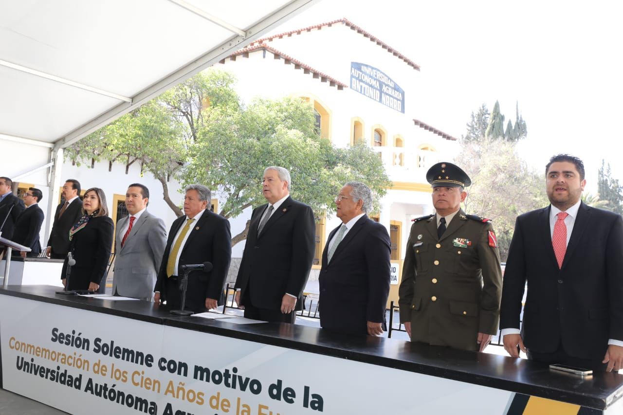 CONMEMORA CABILDO EN PLENO LOS 100 AÑOS DE LA NARRO