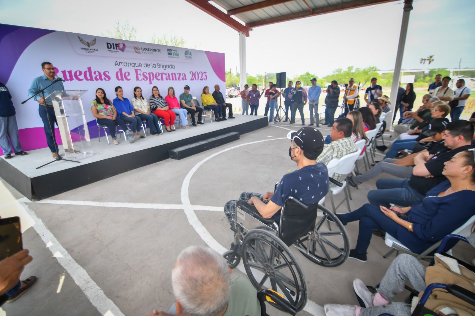 ASISTE ALCALDESA A JORNADA DE LA BRIGADA “RUEDAS DE ESPERANZA”
