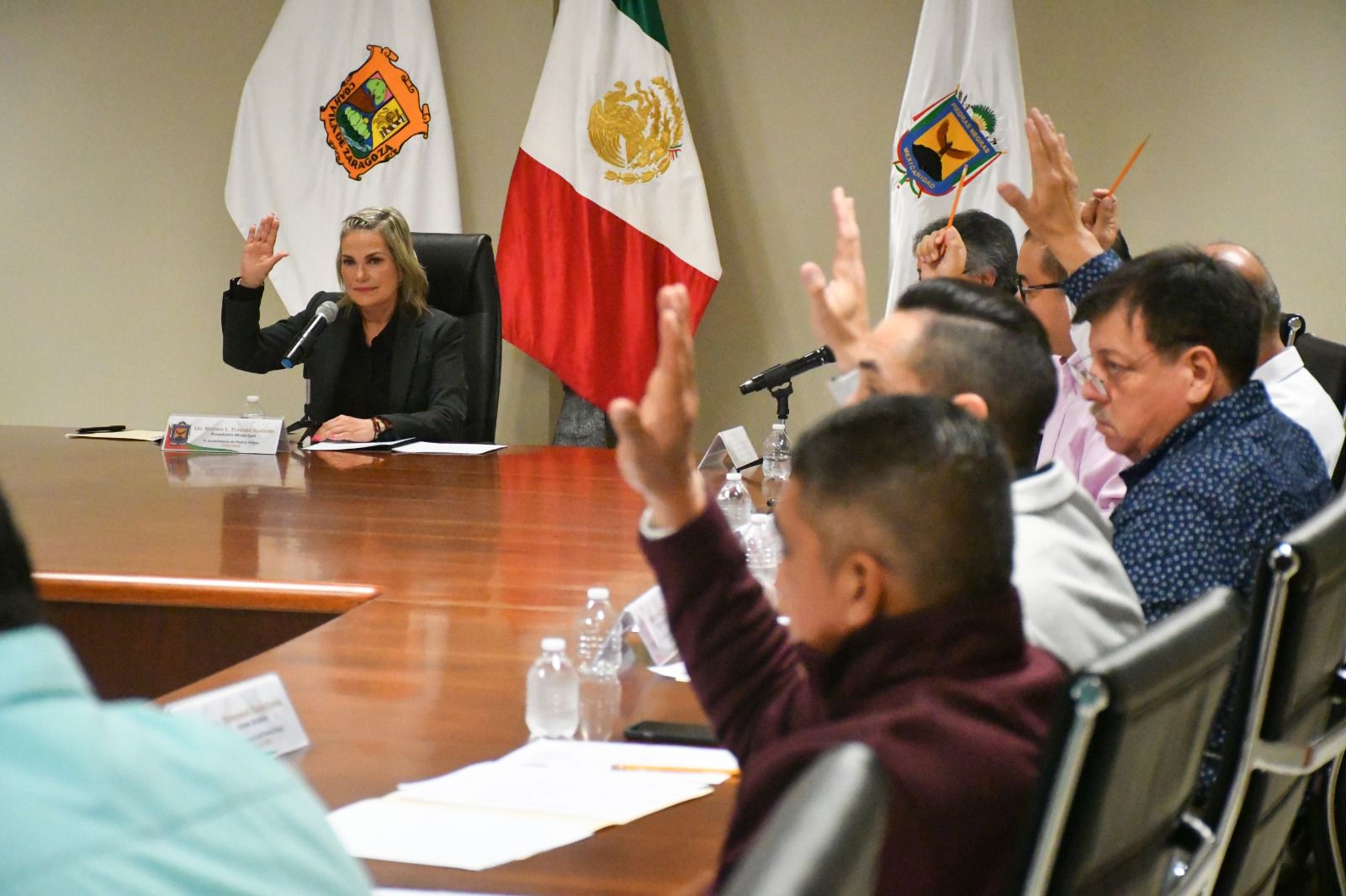 CABILDO APRUEBA INCENTIVO A MÉDICOS QUE VIENEN A PIEDRAS NEGRAS