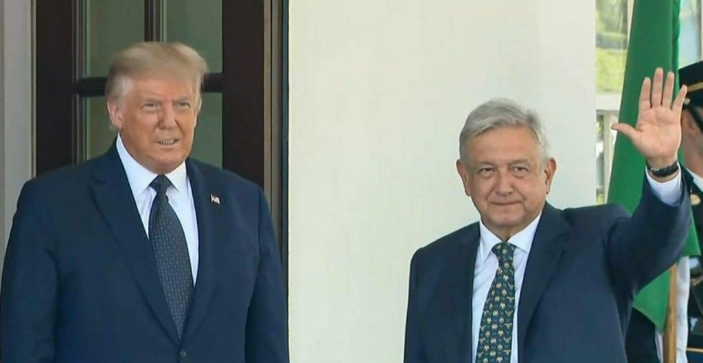 AMLO ASEGURA QUE QUIEREN DETENER A TRUMP EN EU PARA QUE NO APAREZCA EN LA BOLETA ELECTORAL