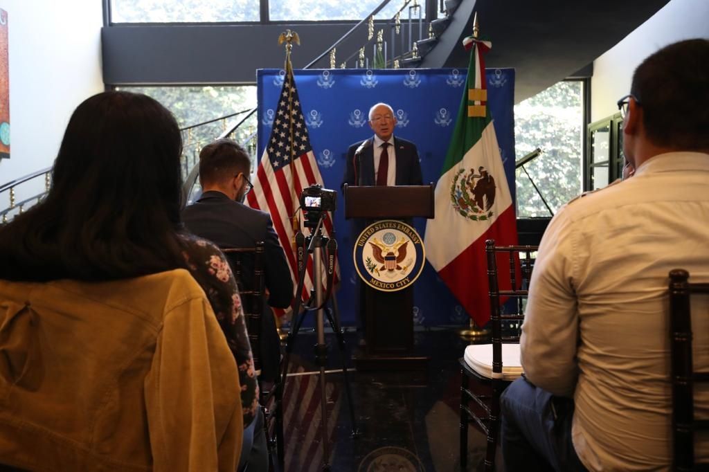 INTERVENCIÓN DE EU EN MÉXICO NO RESOLVERÍA PROBLEMAS DE SEGURIDAD: SALAZAR