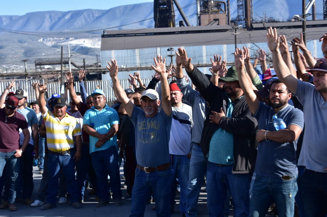 PIDE ALCALDE Y OBREROS, SE INVIERTAN RECURSOS INCAUTADOS EN AHMSA