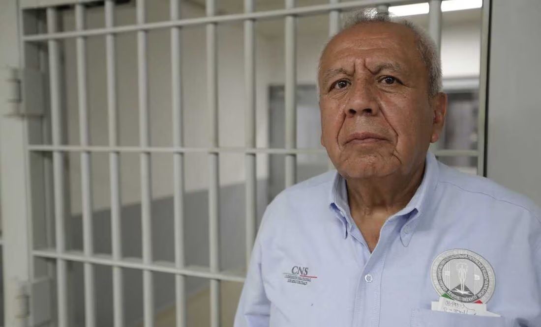 ACUSAN FORMALMENTE A FRANCISCO G. Y. POR EJERCICIO INDEBIDO DEL SERVICIO PÚBLICO