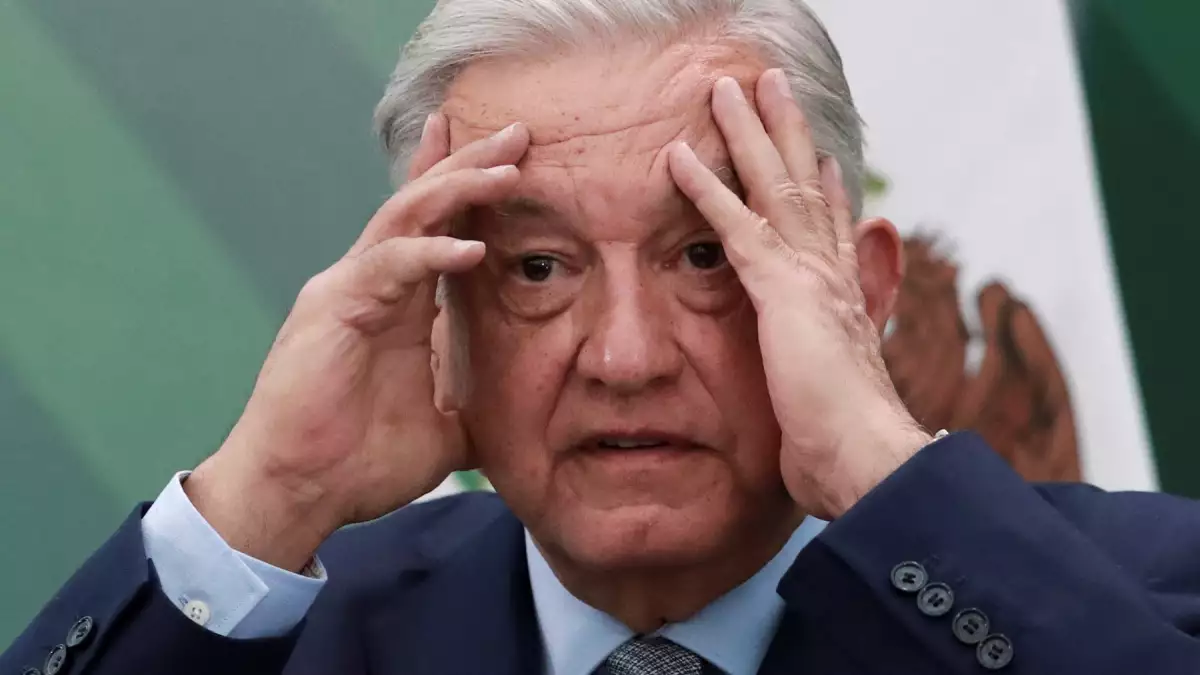 ADÁN AUGUSTO NIEGA QUE AMLO FUERA ATENDIDO EN UN HOSPITAL MILITAR POR COVID