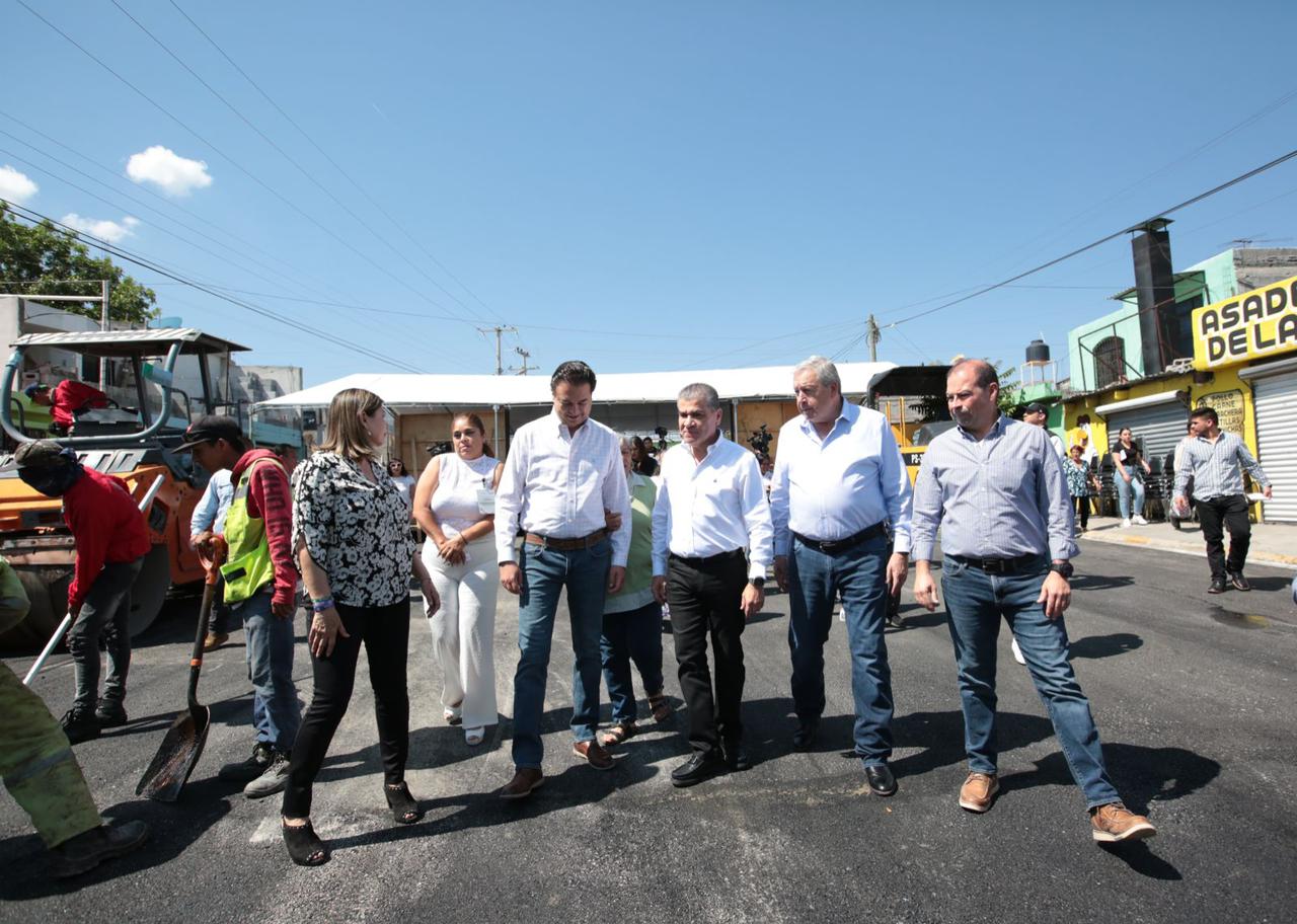SUPERVISAN MIGUEL RIQUELME Y JOSÉ MARÍA FRAUSTRO REHABILITACIÓN DE PAVIMENTO, EN SALTILLO