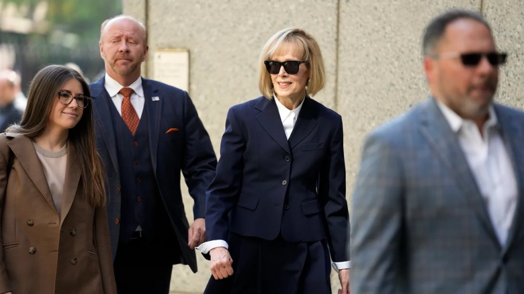 JURADO DETERMINA QUE TRUMP AGREDIÓ SEXUALMENTE A E. JEAN CARROLL, EN DECISIÓN SOBRE JUICIO CIVIL