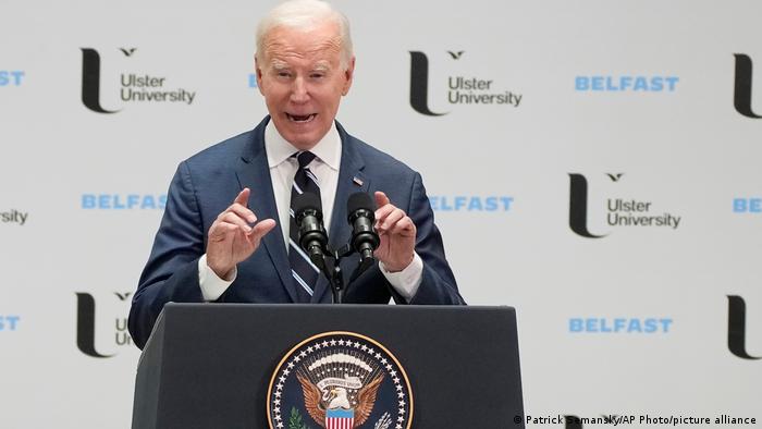 BIDEN PIDE PROHIBIR RIFLES DE ASALTO EN EE.UU. TRAS TIROTEOS