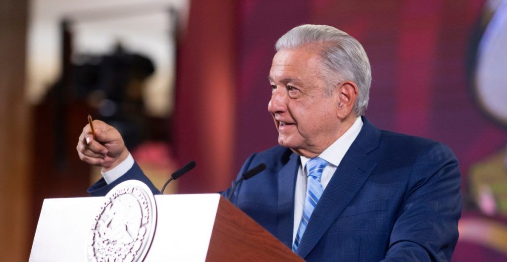 DETECTA SEMAR BARCO CHINO CON 600 BULTOS DE FENTANILO: AMLO