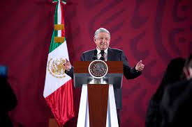 EL VERDADERO SUELDO DE AMLO SUPERARÍA LOS 405 MIL PESOS MENSUALES, SEGÚN LORET DE MOLA