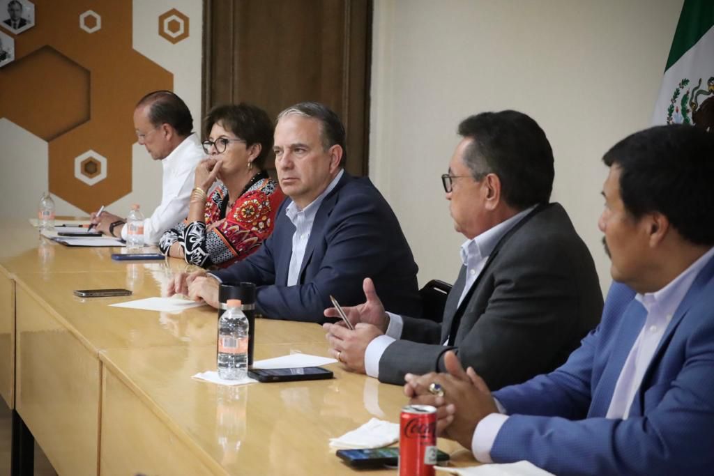 ACUERDAN ACCIONES SECRETARÍAS DE EDUCACIÓN Y SALUD, EN PREVENCIÓN PARA LOS ALUMNOS DE COAHUILA