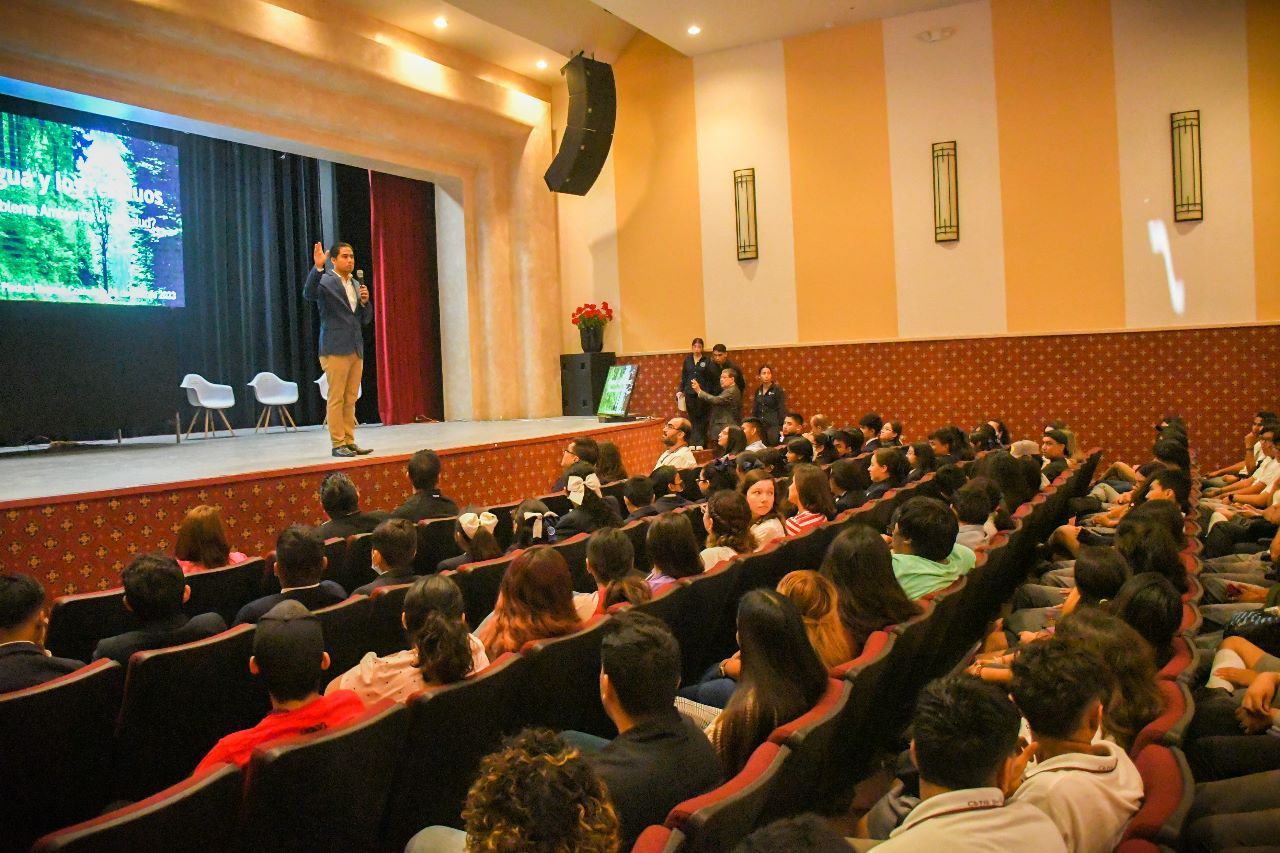 REALIZAN SIMPOSIO DE IMPACTO AMBIENTAL, EDUCACIÓN Y SALUD