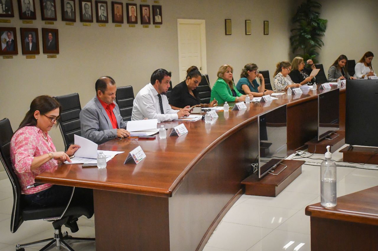 APRUEBA CABILDO POR UNANIMIDAD APOYO A TODOS LOS PROGRAMAS SOCIALES EDUCATIVOS