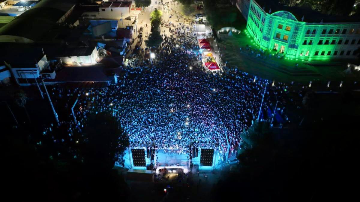 LISTA LA FIESTA INTERNACIONAL DE LAS ARTES. – CHEMA FRAUSTRO