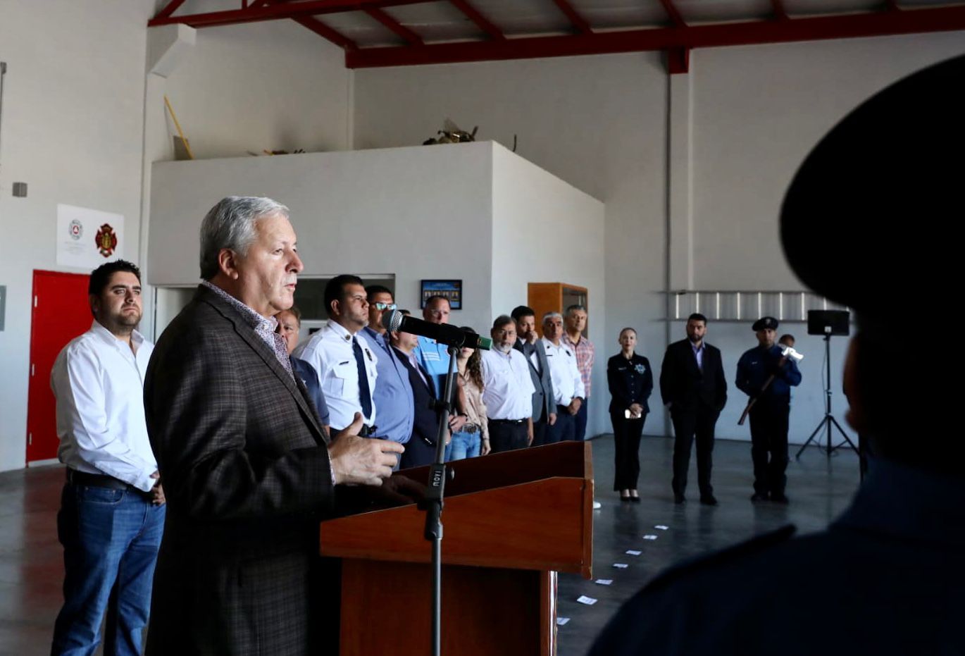 INTERCAMBIO DE CONOCIMIENTOS FORTALECE A NUESTROS BOMBEROS.- CHEMA FRAUSTRO