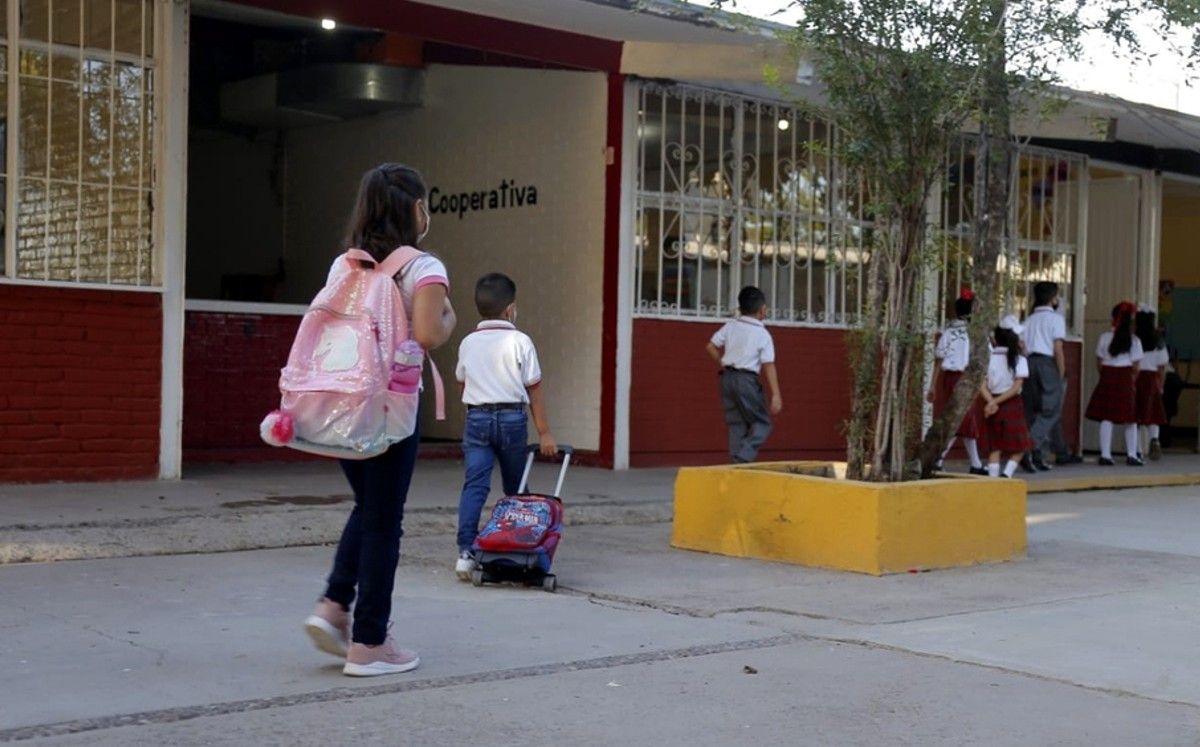 ANTE EL PRÓXIMO REGRESO A CLASES, PLANEAN PROTOCOLO ESPECIAL PARA DÍAS DE CALOR EXTREMO EN COAHUILA