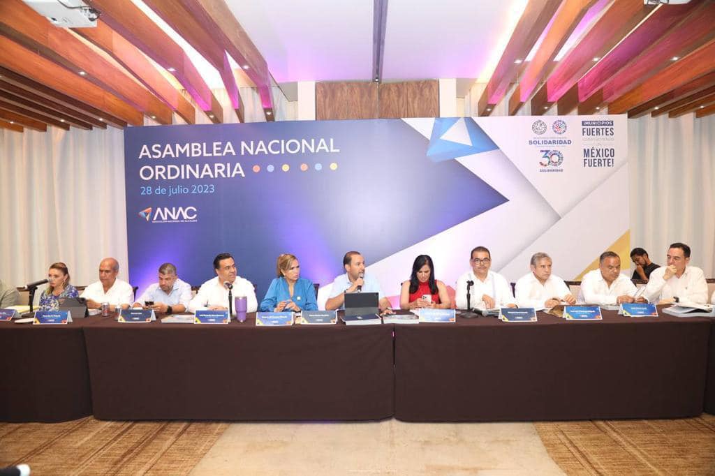 MONCLOVA DESTACA COMO MUNICIPIO MODELO, EN LA ASAMBLEA NACIONAL DE ALCALDES EN QUINTANA ROO.