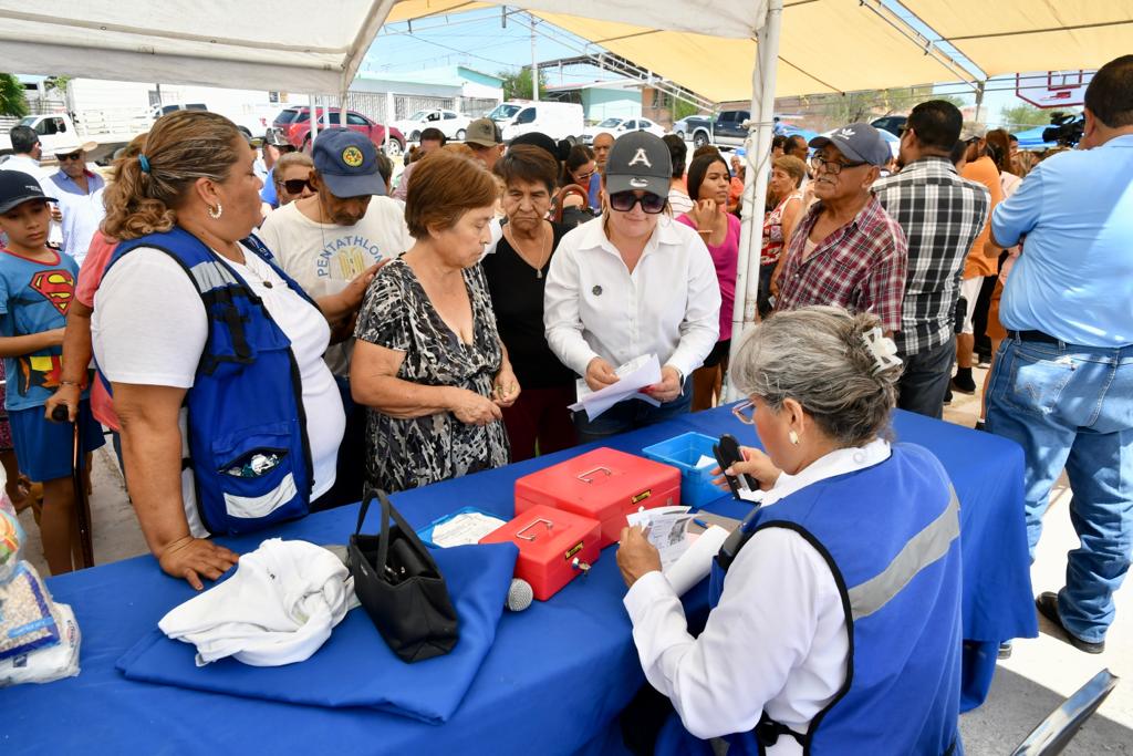 HACEN QUINTA ENTREGA DE TINACOS SUBSIDIADOS.