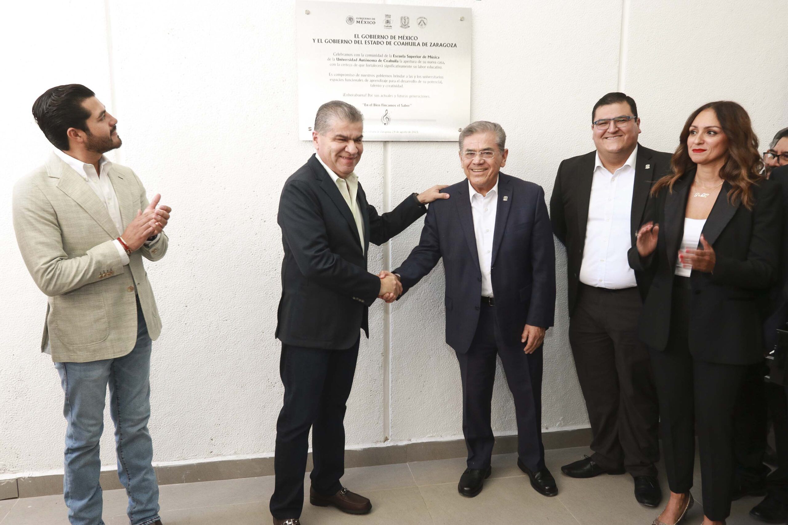 INAUGURA UA DE C EL NUEVO EDIFICIO DE LA ESCUELA SUPERIOR DE MÚSICA EN CU ARTEAGA