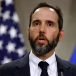 ¿QUIÉN ES JACK SMITH, EL FISCAL DE EU QUE PODRÍA HUNDIR A DONALD TRUMP?