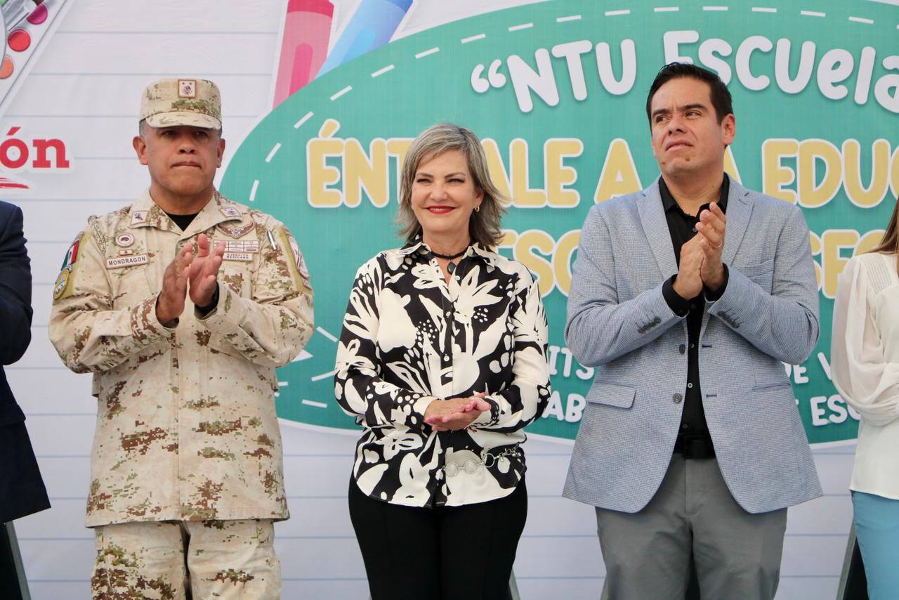 INICIAN CON CEREMONIA CÍVICA CICLO ESCOLAR 2023-2024