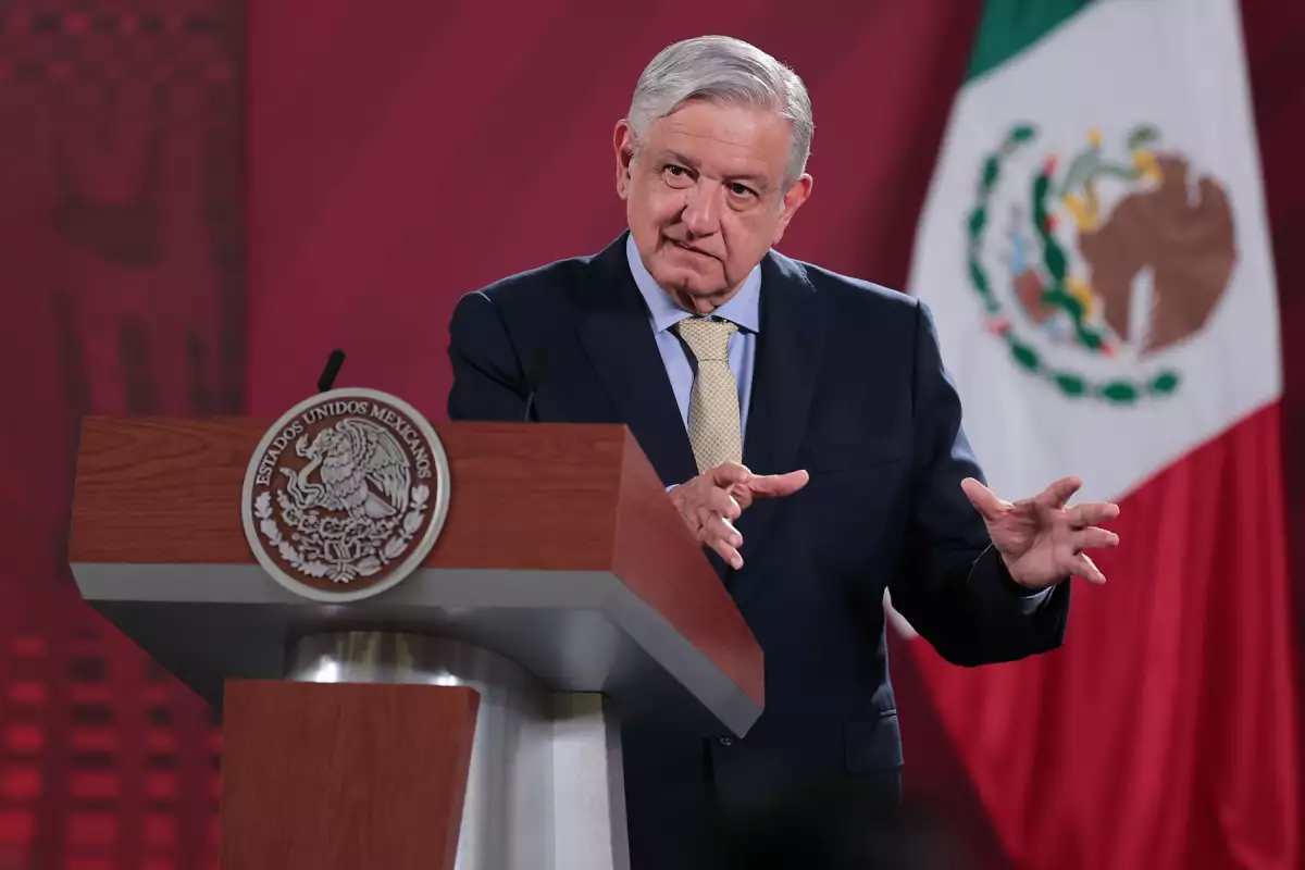 AMLO ANUNCIA CONFERENCIAS VESPERTINAS DE LA SEP SOBRE LIBROS DE TEXTO GRATUITOS