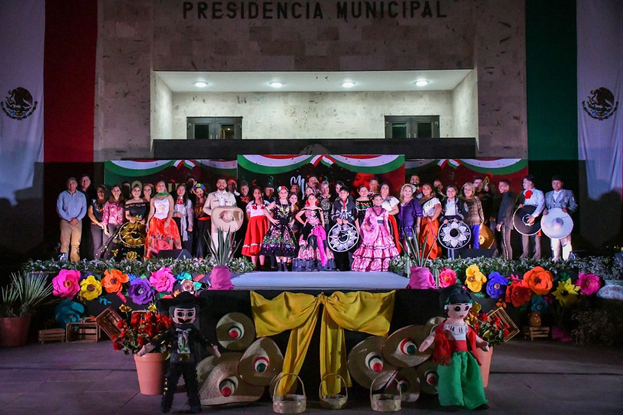 PREMIAN A GANADORES DE CONCURSO DE MÚSICA TRADICIONAL NACIONAL
