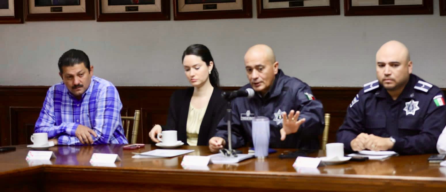 EN SEGURIDAD NO SE BAJA LA GUARDIA: CHEMA FRAUSTRO