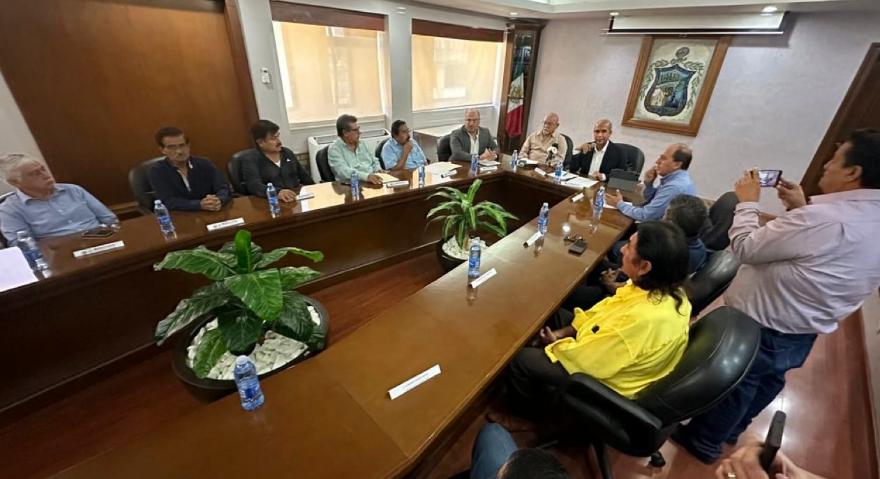 AYUNTAMIENTO APLICARÁ LA LEY A TRANSPORTE PLATAFORMA