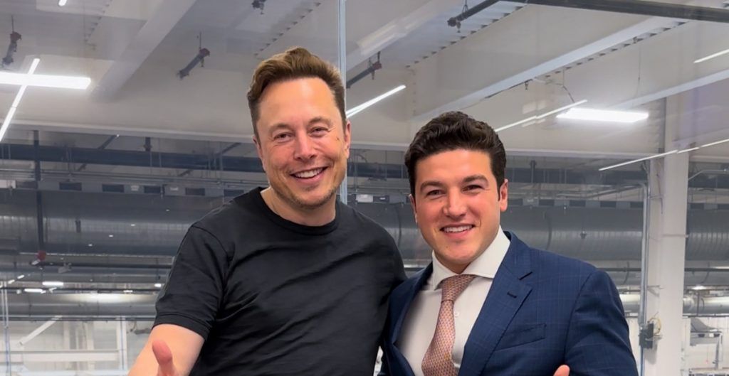 BIOGRAFÍA DE MUSK SOSTIENE QUE LA NUEVA PLANTA DE TESLA NO SE CONSTRUIRÁ EN NL; “MUDAR A LOS INGENIEROS A MÉXICO NUNCA SUCEDERÁ”, DIJO EL EMPRESARIO