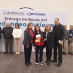 BECAS POR REDONDEO BENEFICIAN A CIENTOS DE JÓVENES ESTUDIANTES.