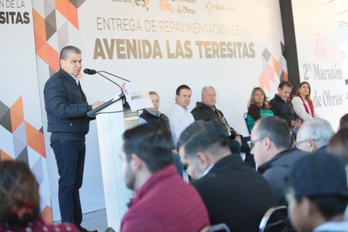 ENTREGAN MIGUEL RIQUELME Y CHEMA FRAUSTRO RECARPETEO DEL BULEVAR TERESITAS