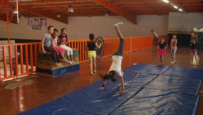 ÉXITO DEPORTIVO, JÓVENES Y NIÑOS RESPONDEN AL LLAMADO PARA ALEJARSE DE ADICCIONES Y DELINCUENCIA.