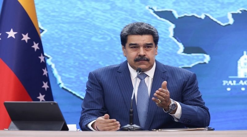 MADURO CONVOCA AL «COMBATE» EN LA PUGNA CON GUYANA
