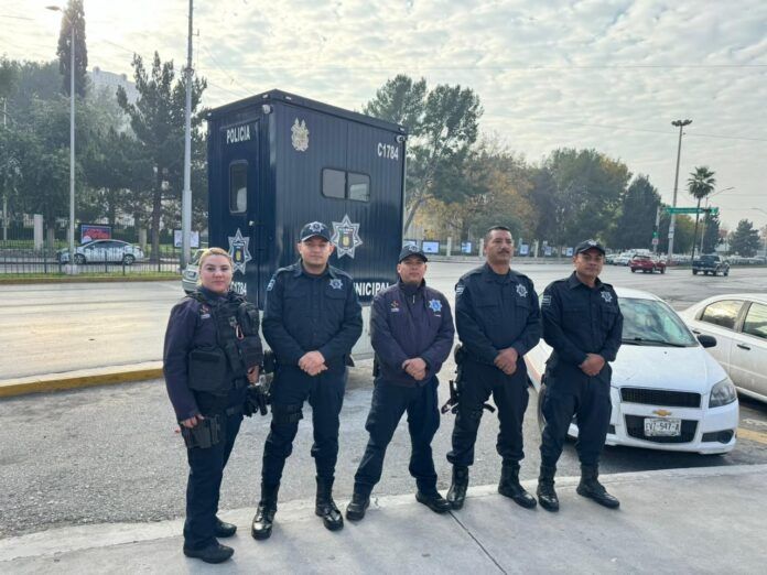 ATIENDEN PARTO POLICÍAS DE SALTILLO