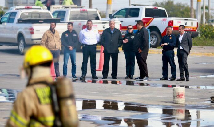 BOMBEROS DE SALTILLO, DE LOS MEJORES DE MÉXICO, AFIRMA ALCALDE