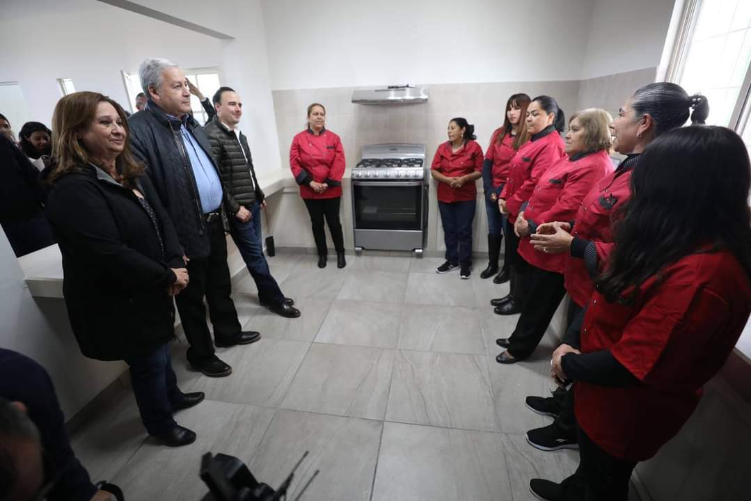 OBRAS SOCIALES, PRIORIDAD DE NUESTRO GOBIERNO: MANOLO