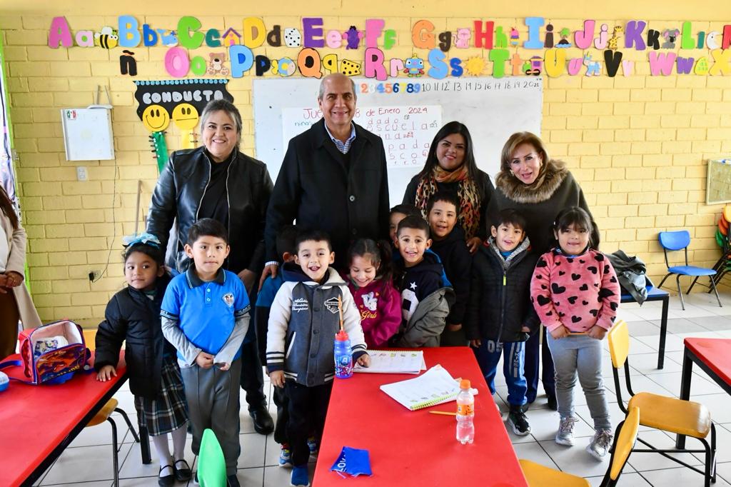 AYUNTAMIENTO RESPALDA LA EDUCACIÓN CON ACCIONES TRANSFORMADORAS