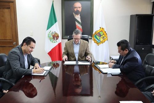 INE COAHUILA, IEC Y SEDU FIRMAN CONVENIO DE COLABORACIÓN