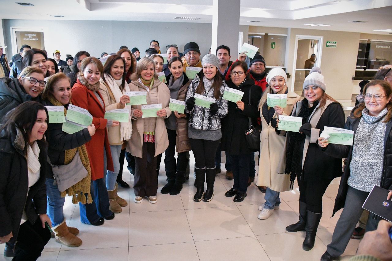 AGRADECE ALCALDESA A CONTRIBUYENTES CUMPLIDOS EN PREDIAL