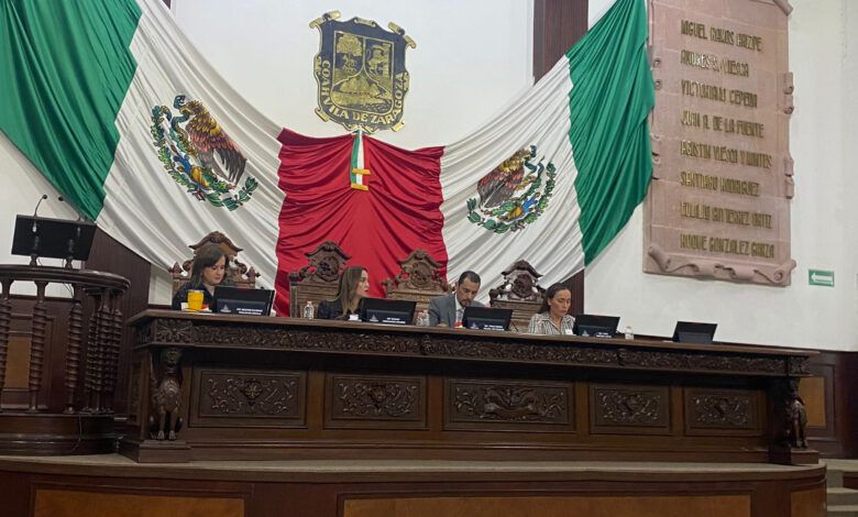 PIDE EN EL CONGRESO MANTENIMIENTO A CAMINOS RURALES