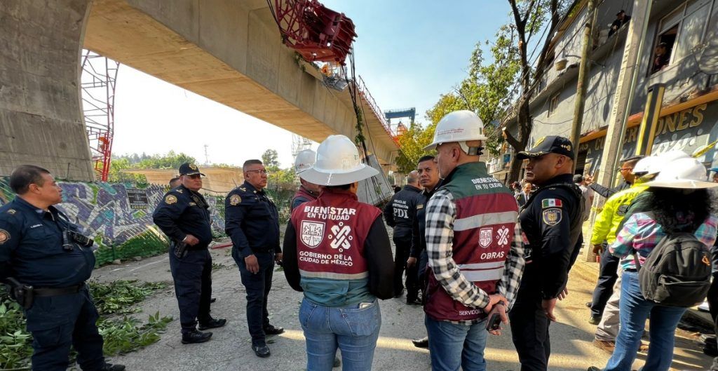 LÓPEZ OBRADOR ACUSA A LOS MEDIOS DE HACER UN “ESCÁNDALO” CON EL COLAPSO DE UNA ESTRUCTURA DEL TREN INTERURBANO