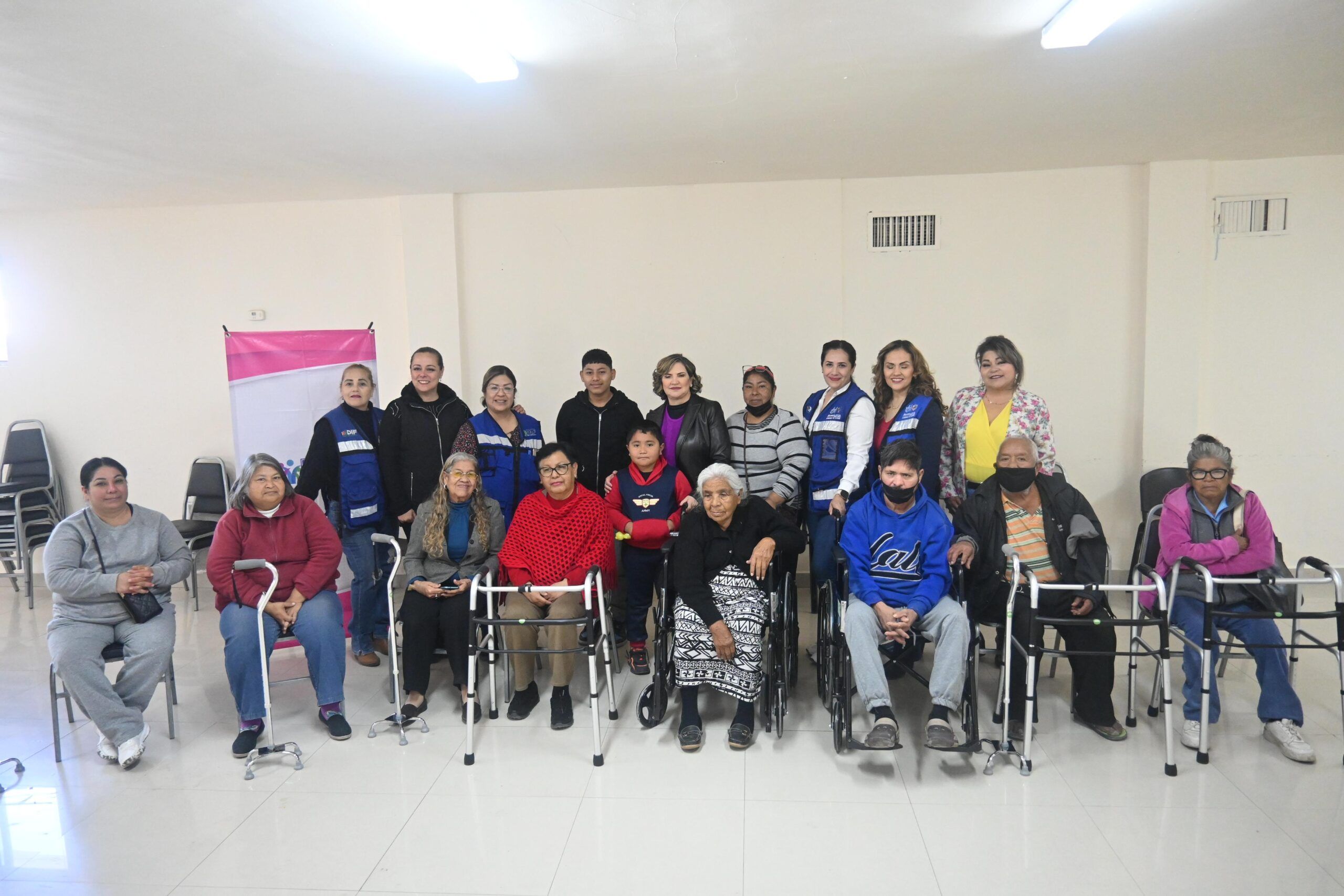 ENTREGA DIF MONCLOVA APARATOS ORTOPÉDICOS