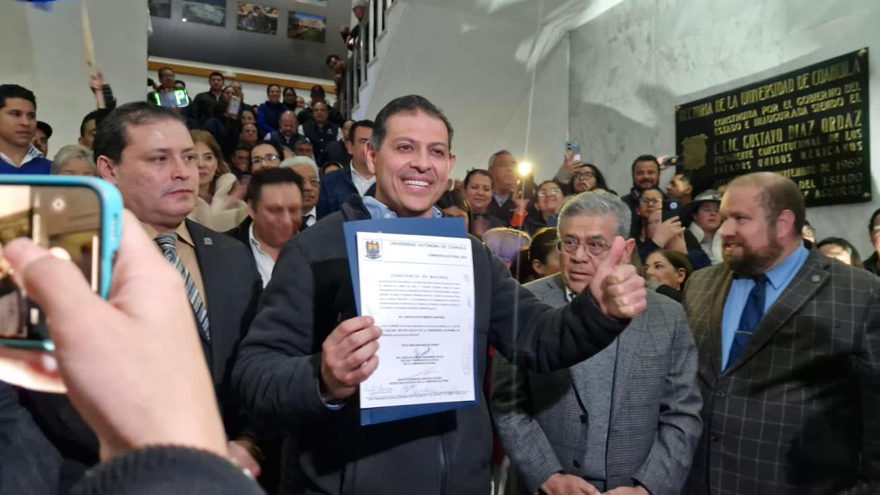 LEGITIMA COMUNIDAD UNIVERSITARIA TRIUNFO DE OCTAVIO PIMENTEL