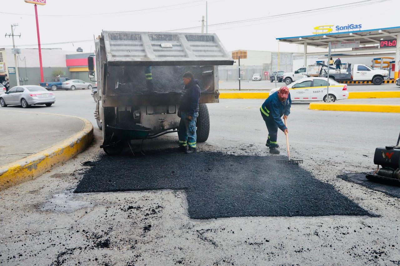INVITAN A LA CIUDADANÍA A REPORTAR BACHES AL TELÉFONO 072