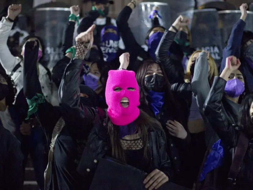 ¡VIENE LA MAREA VIOLETA EN CDMX! HORARIO, RUTAS Y ALTERNATIVAS POR MARCHA FEMINISTA 8M