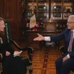PRESIDENCIA ACATA ORDEN DEL INE Y BAJA ENTREVISTA DE AMLO CON CANAL RED