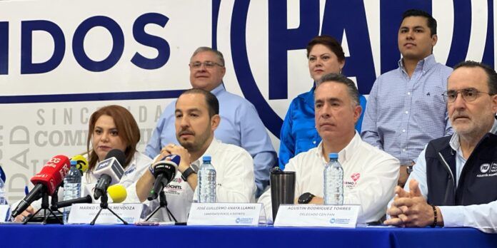 TUNDEN PANISTAS DE COAHUILA A MARKO CORTÉS; LO LLAMAN TRAIDOR