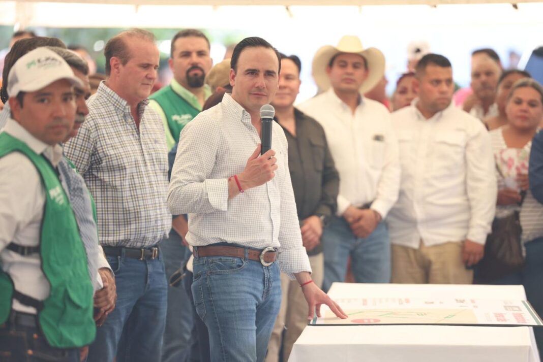 EN COAHUILA SE LLEVAN A CABO OBRAS DE INFRAESTRUCTURA EN TODAS LAS REGIONES: MANOLO